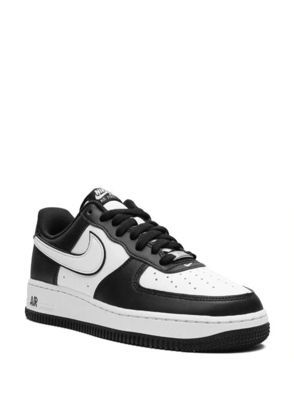 Nike Air Force 1 "Panda"