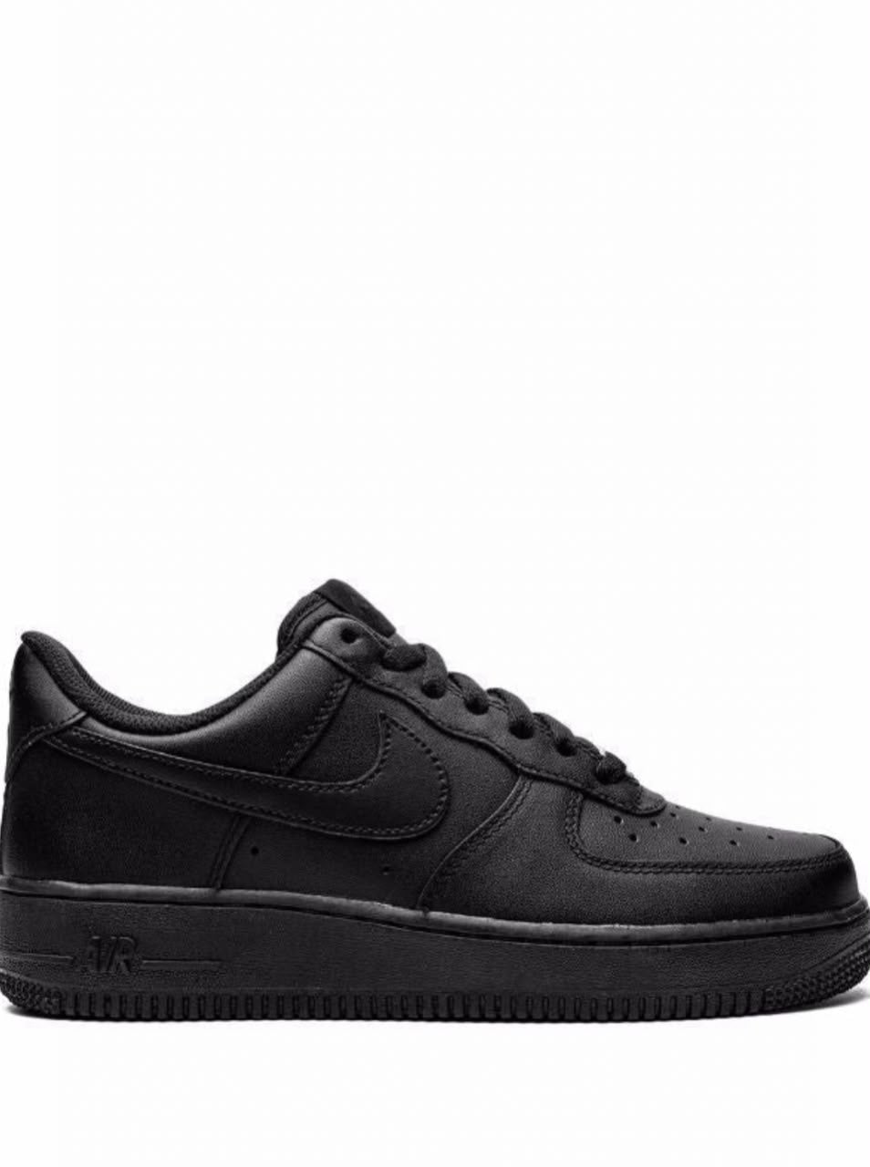 Nike Air Force 1 "Black"