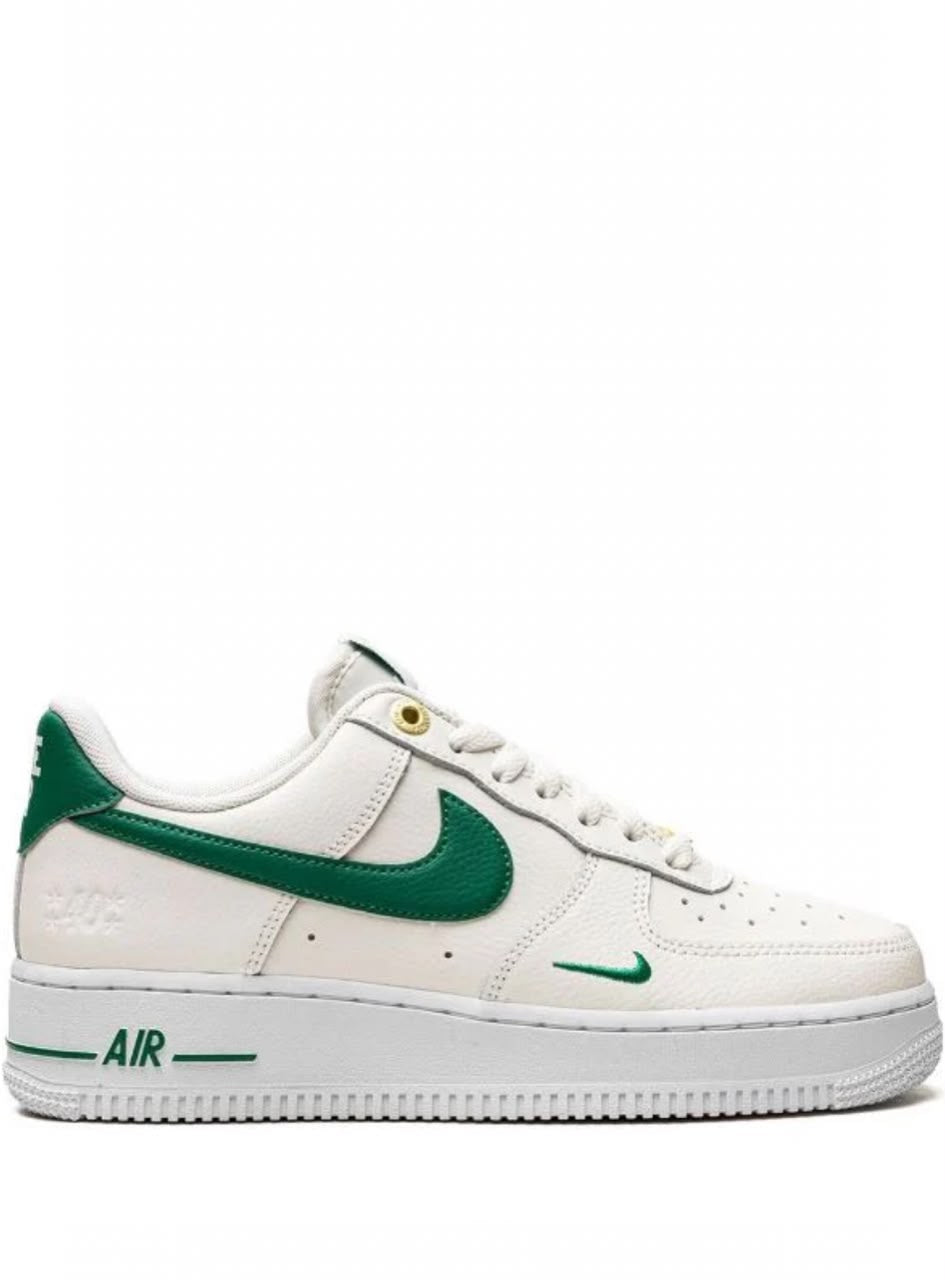 Nike Air Force 1 "White and Green"