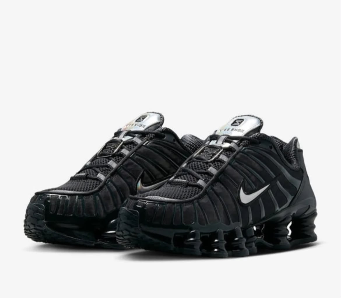 Black NIKE Shox TL