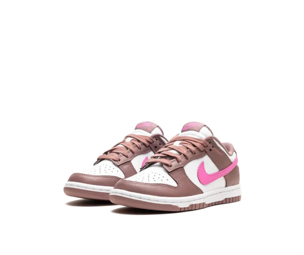 Nike Dunk Low "Smokey Mauve"